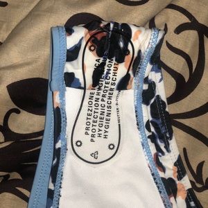 Cute , Not revealing